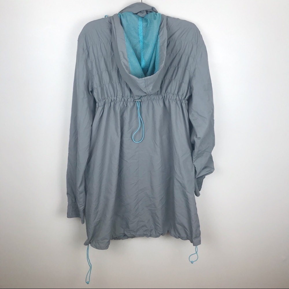 Athleta Windbreaker Raining Gray Jacket Size S - image 2